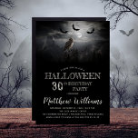Eerie Uggla Fladdermöss Night Halloween 30års föde Inbjudningar<br><div class="desc">Taloky,  månbelyst mörker med bakljus av en uggla-atop i träd omgiven av svärmande fladdermöss Halloween-partiets inbjudan till 30års födelsedag.</div>