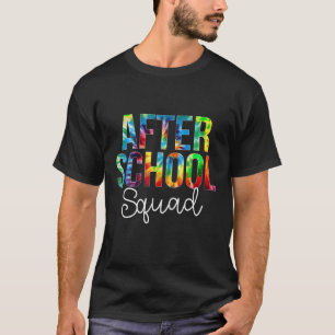 Efter Skolans fyrkantiga färgutvärderingsdag bak t Shirt