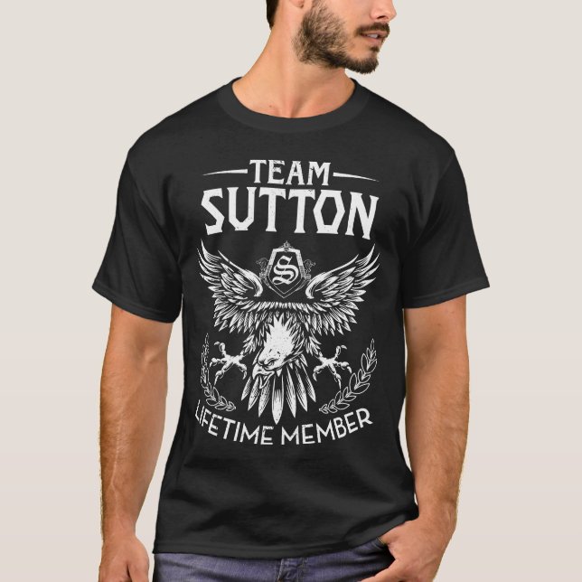 Efternamn för teamets SUTTON-livstidsmedlem T Shirt (Framsida)