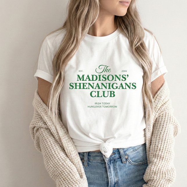 Efternamn Shenanigan St. Patricks T-Shirt (Skapare uppladdad)