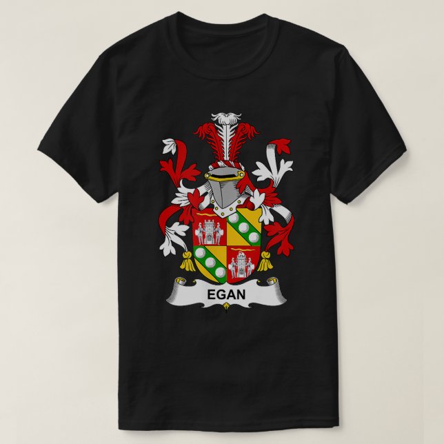 Egan Jackar Arm Family Crest T Shirt (Design framsida)