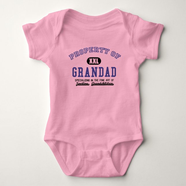Egendom av grandaden t shirt (Framsida)