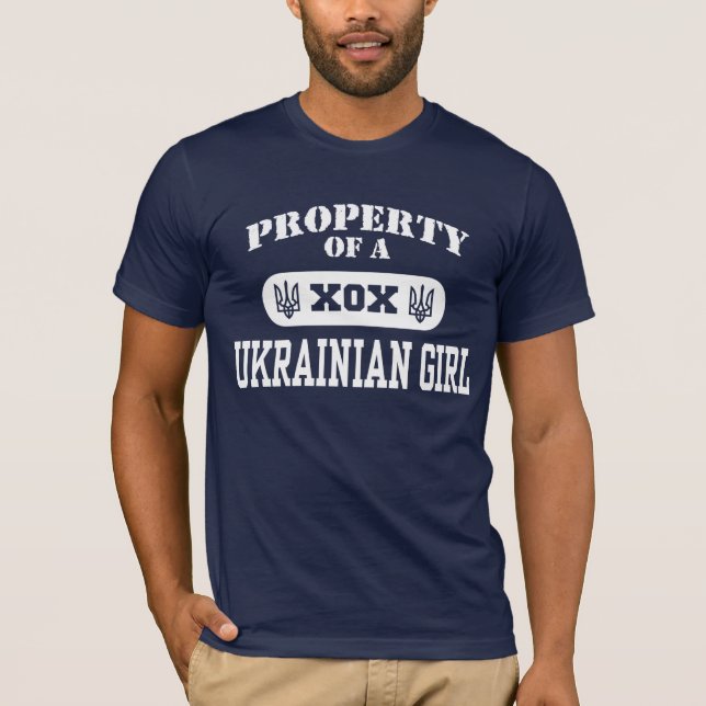 Egendom i en ukrainsk flicka t-shirt (Framsida)