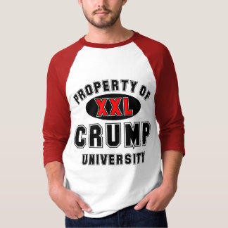 Egendomen av Crump universiteten Tee Shirt
