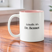 Egentligen är det Dr Funny Doktorsgrads Namn