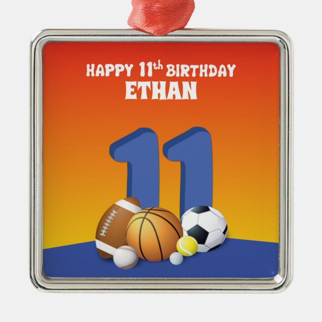Eget namn Boy 11:e födelsedagssportdagen Bollar Julgransprydnad Metall (Framsidan)