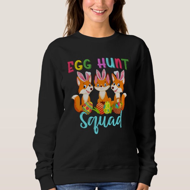 Egg Hunt Squad Three Easter Bunny Foxes Hunting Eg T Shirt (Framsida)