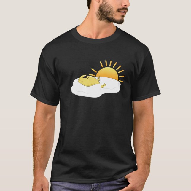 Eggspensive Eggs u201CKeep On The Sunny Sideu201D  T Shirt (Framsida)