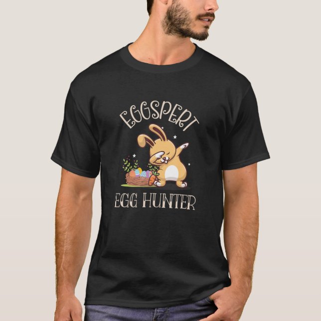 Eggspert Egg Hunter Funny Påsk Day Eggs Hunting T Shirt (Framsida)