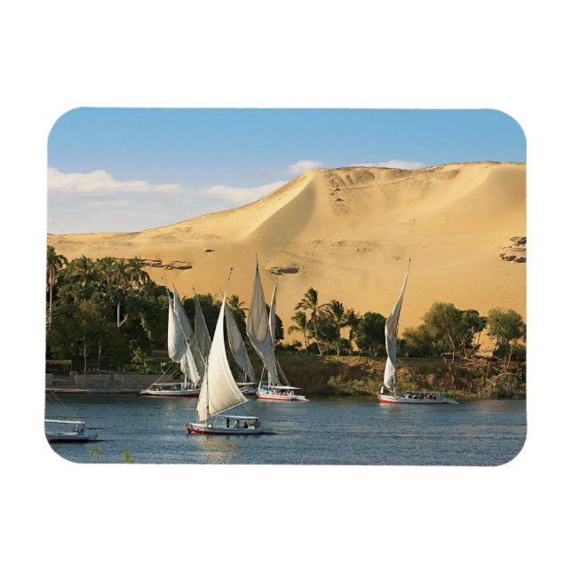 Egypten, Aswan, Nilen, Felucca-segelbåtar, 2 Magnet (Horisontell)