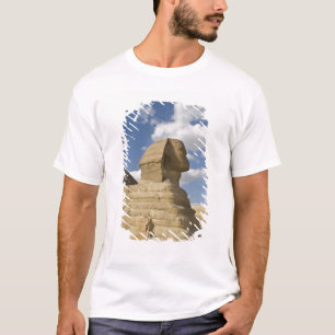 Egypten, Giza. Den stora Sfinxen reser sig över T Shirt