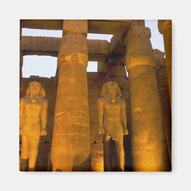 Egypten, Luxor.  Karnack-templet. Magnet (Framsidan)