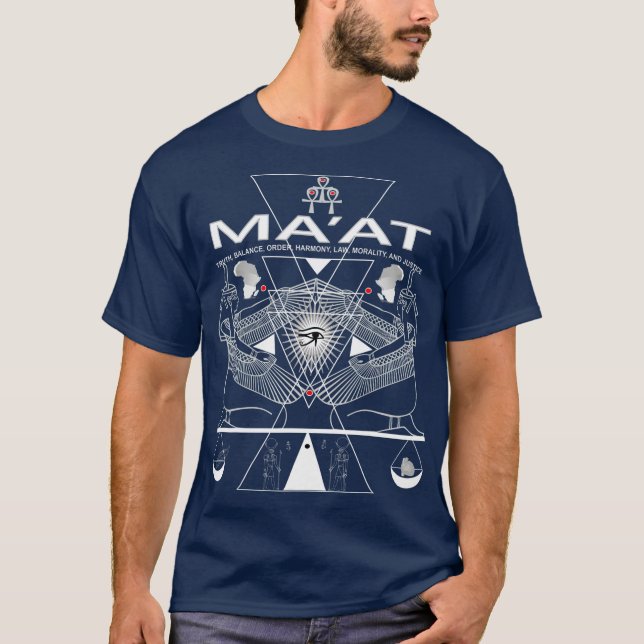 Egyptian Goddess Maat  Kemetic Ankh Pyramid T Shirt (Framsida)