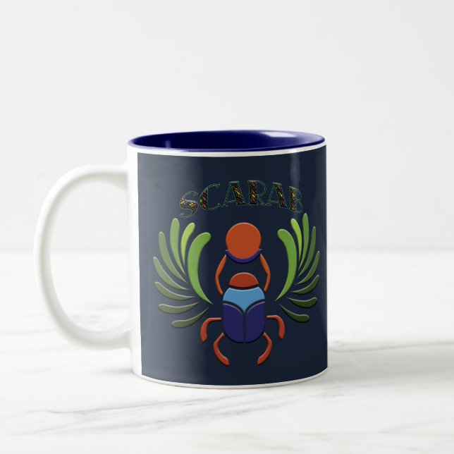 Egyptian Scarab Beetle. Klassisk antikisk Egypten Två-Tonad Mugg (Vänster)
