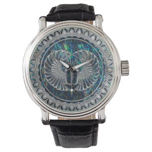 Egyptiskt Scarabskalbaggesilver och Abalone Armbandsur