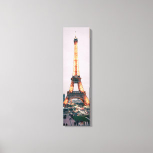 Eiffel Torn med Ljus Lodrät Canvas