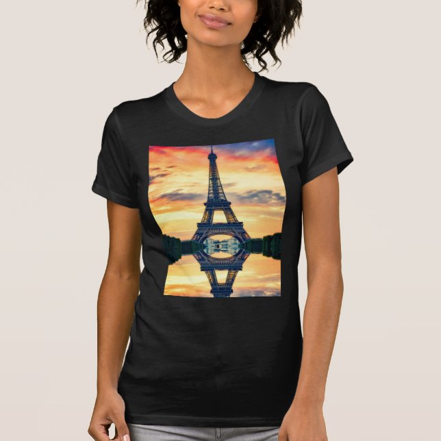 Eiffel Torn Paris Evening European Travel T Shirt (Framsida)
