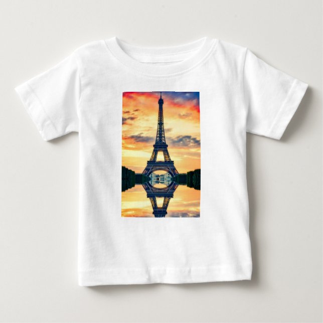 Eiffel Torn Paris Evening European Travel Tee Shirt (Framsida)