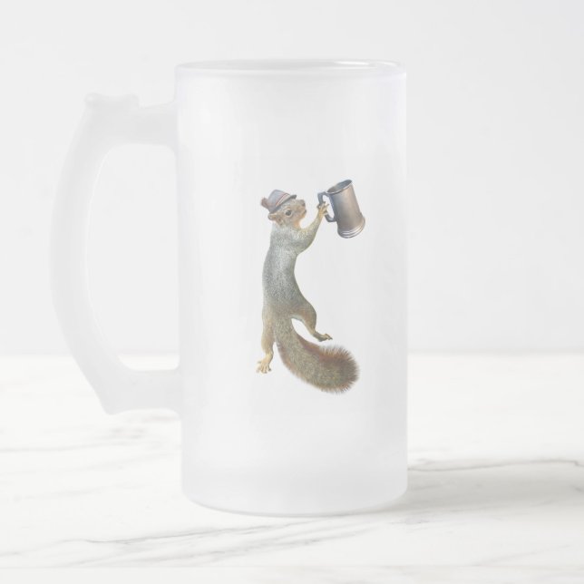 ekorre med Beer Stein Frostat Ölglas (Vänster)