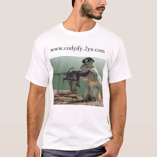 ekorre med maskingeväret t-shirt (Framsida)