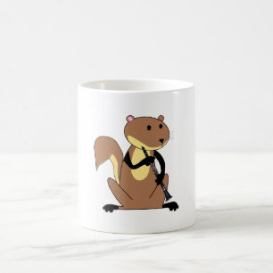 Ekorre som leker klarinetten kaffemugg