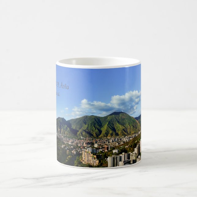 El Avila de día - MAXIMA RESOLUCIÓN Kaffemugg (Center)