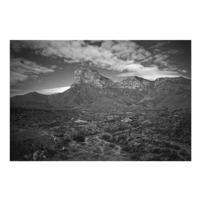 El Capitan in Black and White Fototryck (Framsidan)