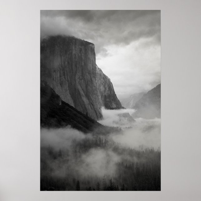 El Capitan med snurrande Mist Poster (Framsidan)