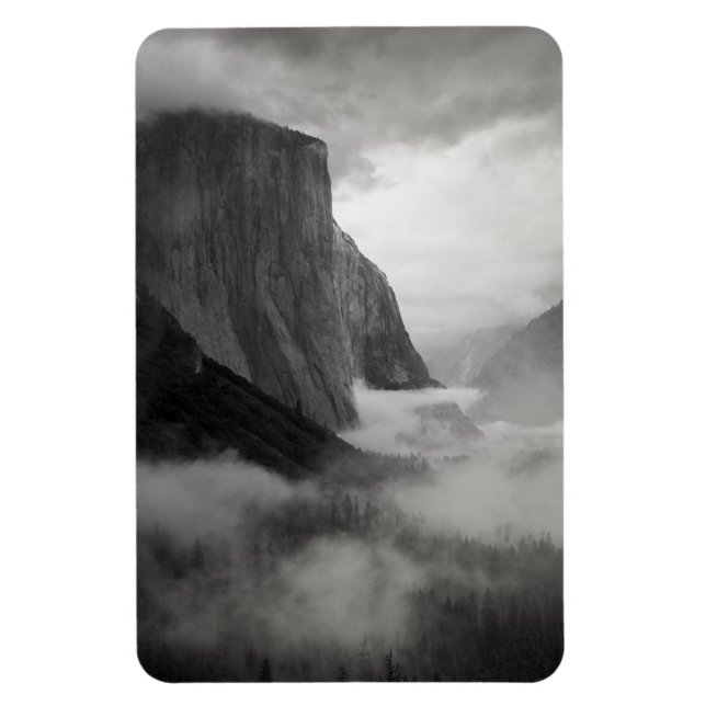 El Capitan med virvlande dimma Magnet (Vertikal)