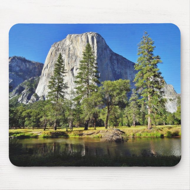 El Capitan och den Merced floden i Yosemite Musmatta (Framsidan)