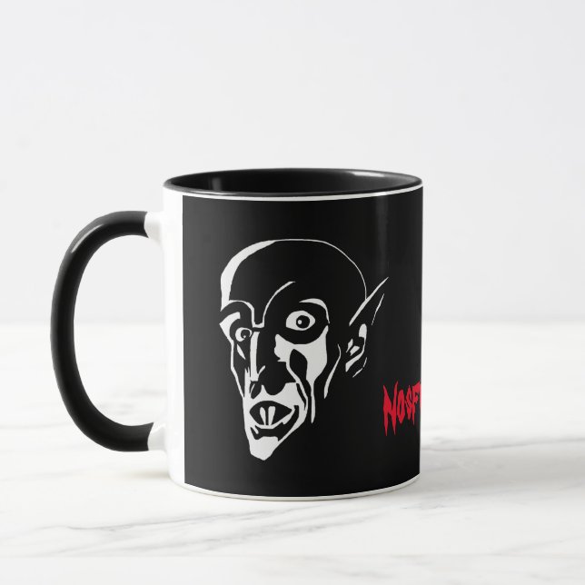 El Vampiro Nosferatu Mugg (Vänster)