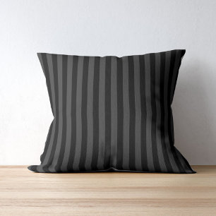 Elagnat Black & Smoky Black Lodrät Rand Kudde