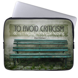 Elbert Hubbard inspirationcitat "Kritik" Laptop Fodral