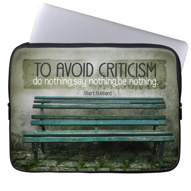 Elbert Hubbard inspirationcitat "Kritik" Laptop Fodral (Framsidan)