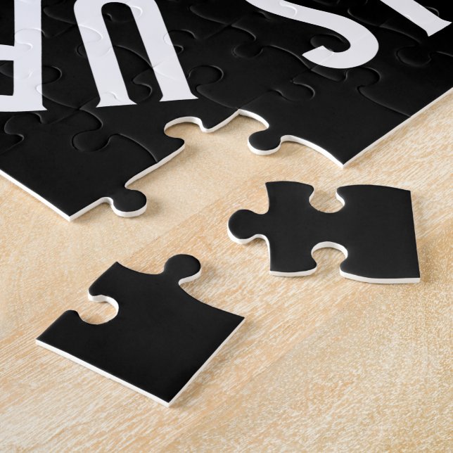 Elbows Up! Jigsaw Puzzle Pussel (Sidan)