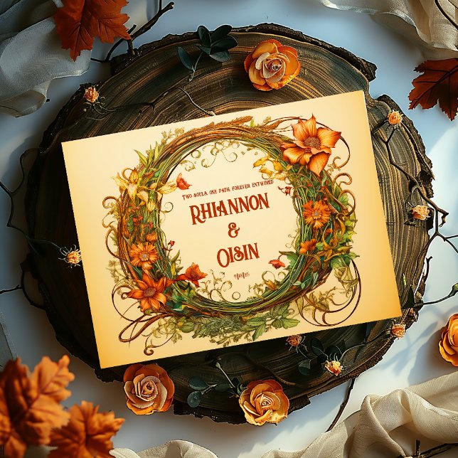 Elchanting Ivory, Orange Blommigt Druid Backe Bröl Gästböcker (Skapare uppladdad)