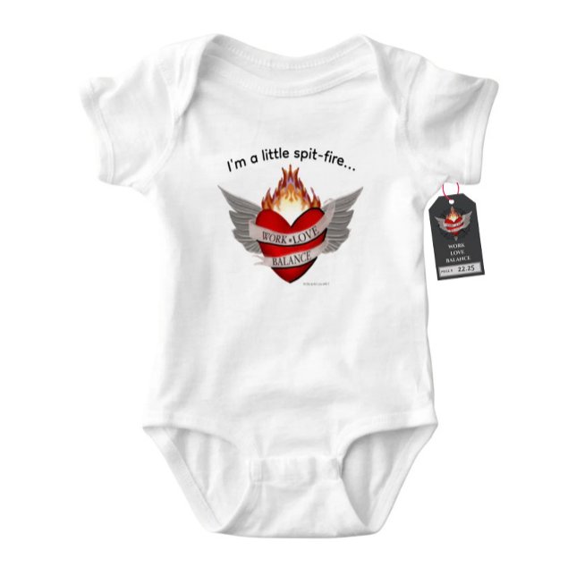 Eld och kärlek i balans Spit-fire T Shirt (Skapare uppladdad)