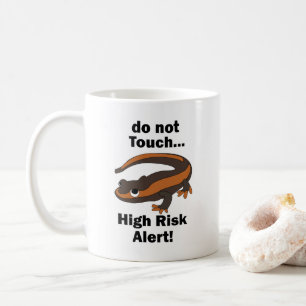 Eld Salamander Rör Inte Hög Risk Varning Rolig Kaffemugg