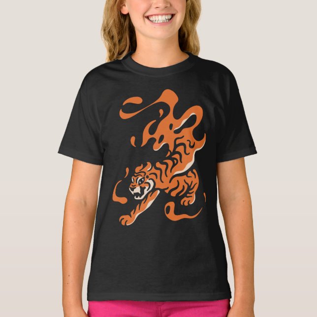 Eldig Tiger: Asiatisk djärv design T Shirt (Framsida)