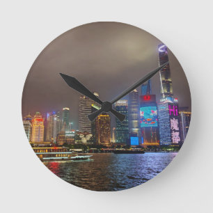 Electric Dreams - Futuristiska Shanghai Skyline, A Rund Klocka