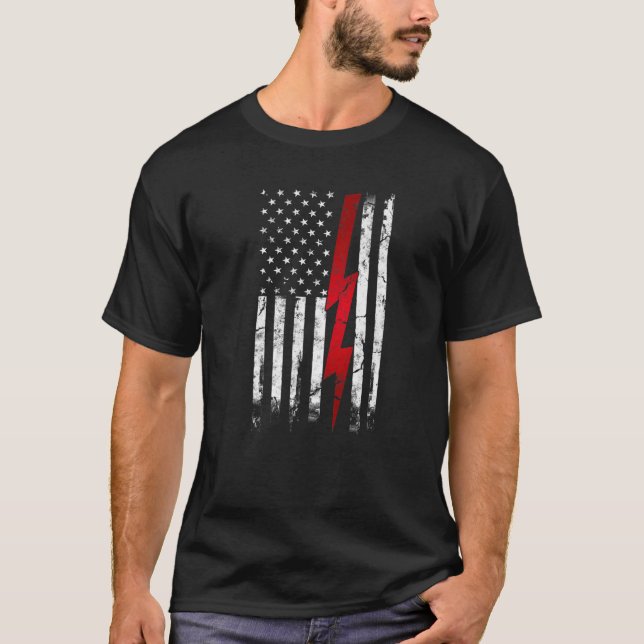 Electrician American Flag Electrical Engineering T Shirt (Framsida)