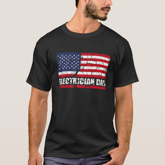 Electrician Pappa for Electriker Worker or Electri T Shirt (Framsida)
