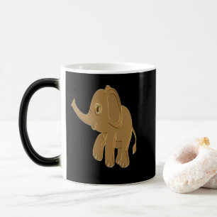 elefant från guld baby som tittar in i himlar magisk mugg