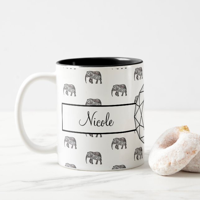 Elefant Geometric Monogram Black and White Två-Tonad Mugg (Med munk)