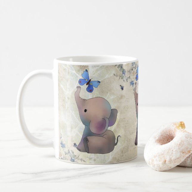Elefant mit Schmetterling Kaffemugg (Med munk)