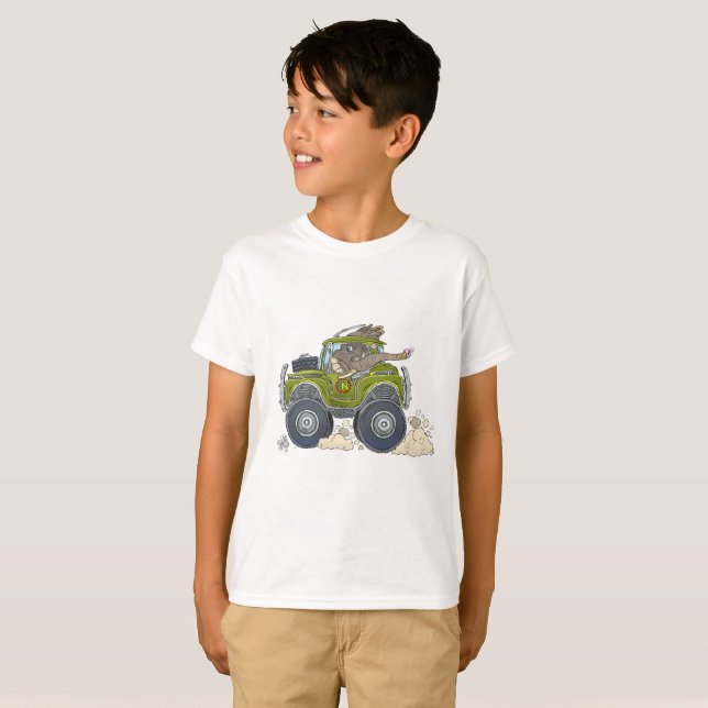 Elefant som kör en jeep, på en tshirt. t shirt (Hel framsida)