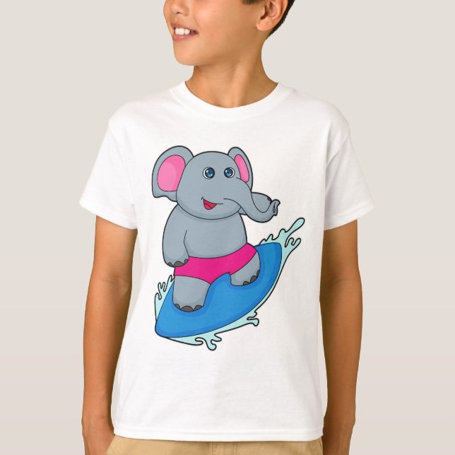 Elefant som Surfer med Surfboard T Shirt (Framsida)