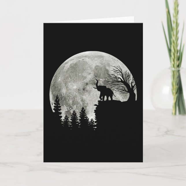 Elefant Står På Berg Skräckinjagande Halloween Mån Kort (Framsida)