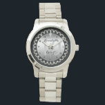 Elegant 10:e årsdagen för Silver och diamanter Armbandsur<br><div class="desc">Den opulenta elegansen ramar denna bröllop-årsdag formger en unik skalopad diamantdesign med centerdroppdiamant med faux-tillagda gnistor. Ursprunglig design efter Helgdag Hearts Designs (alla höger reserverade). Om du behöver designhjälp för att anpassa dig till dina unika behov kan du skicka e-post till oss på info@holidayheartsdesigns.com så att vi kan vara lycklig...</div>