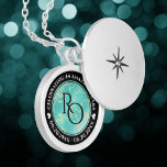 Elegant 11:e 44:e årsdagen för turkos Bröllop Berlockhalsband<br><div class="desc">Högtidlighålla elfte eller fyrtiofjärde bröllop-årsdagen med detta minnesskåp! Elegantens svarta och vita bokstäver på en marmor i gulten och grönblå bakgrund ger en minnesvärd beröring för detta särskilda tillfälle och (extraordinär) milstolpe. Anpassa med parets initialer, ett speciellt budskap, och data för deras turkosjubileum. Design © W.H. Sim. Se mer på...</div>